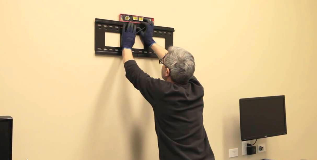 Cómo colocar una Smart TV en la pared